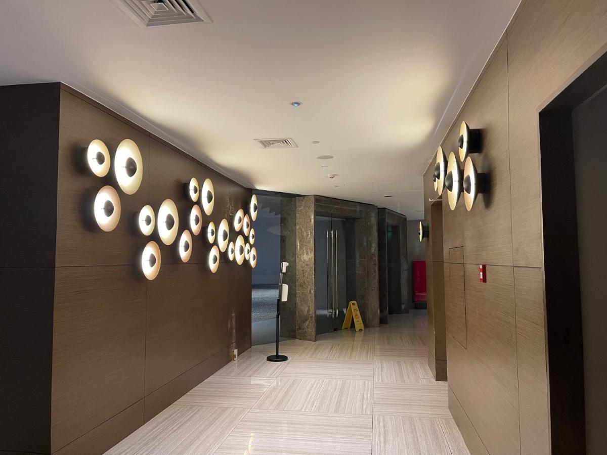 2 Bedroom Executive Suite Under New Management Manila Esterno foto